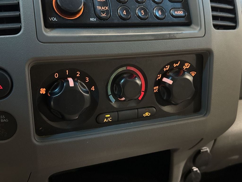 2006 Nissan Frontier XE