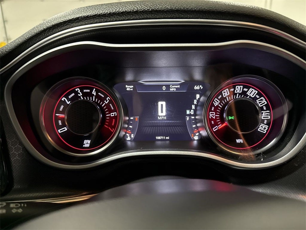 2015 Dodge Challenger SXT