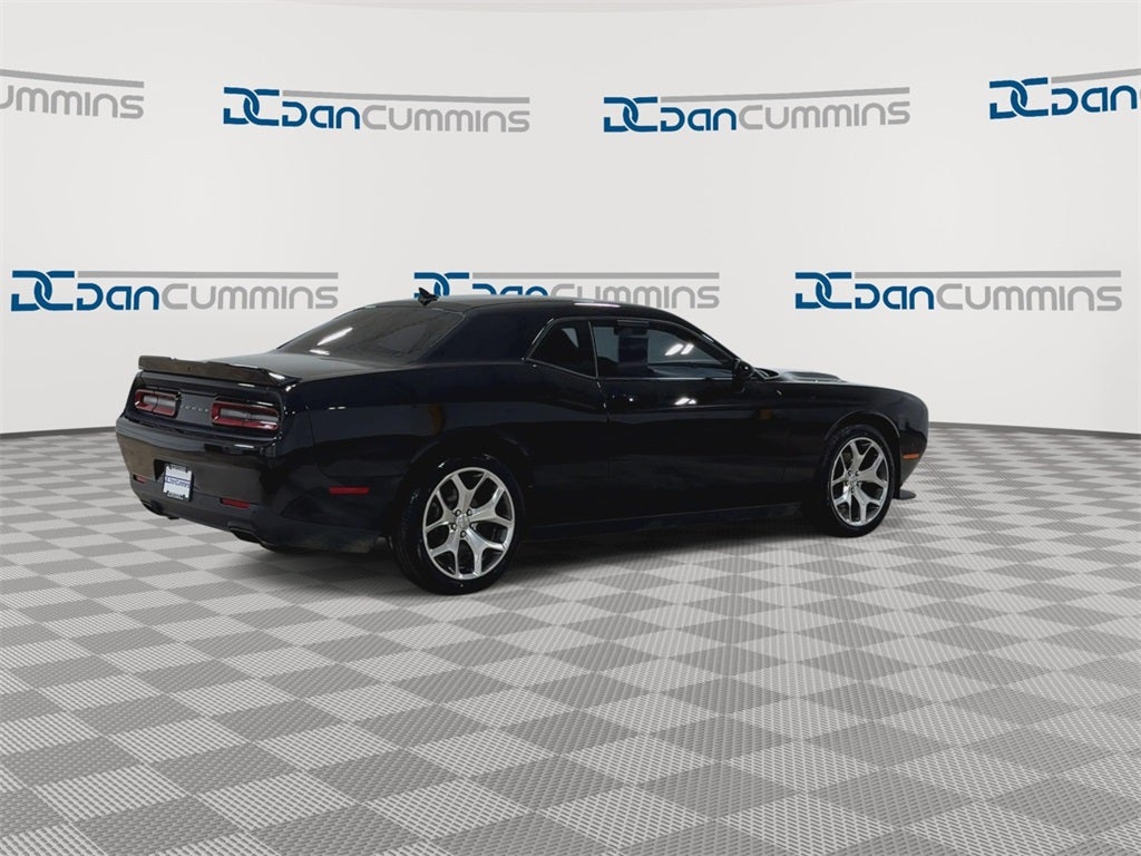 2015 Dodge Challenger SXT