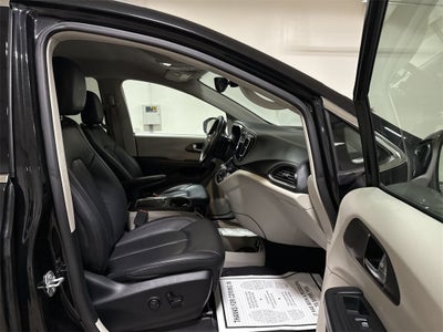 2019 Chrysler Pacifica Touring L Plus