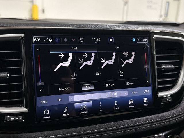 2027 Chrysler Pacifica Select