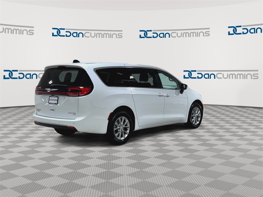 2026 Chrysler Pacifica Limited