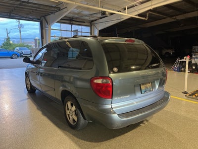 2005 Dodge Grand Caravan SXT