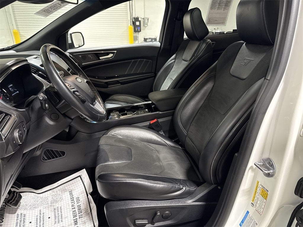 2020 Ford Edge ST