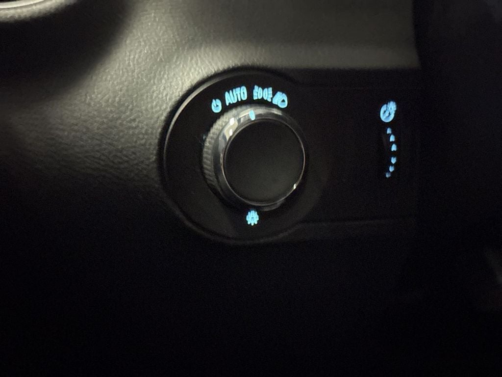 2011 Chevrolet Camaro 1LT