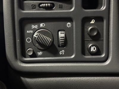 2005 Chevrolet Silverado 1500 LS