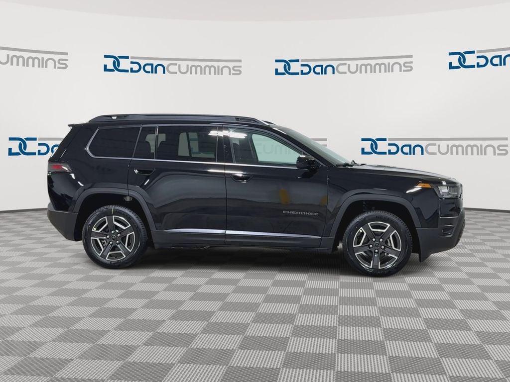 2026 Jeep Cherokee Laredo