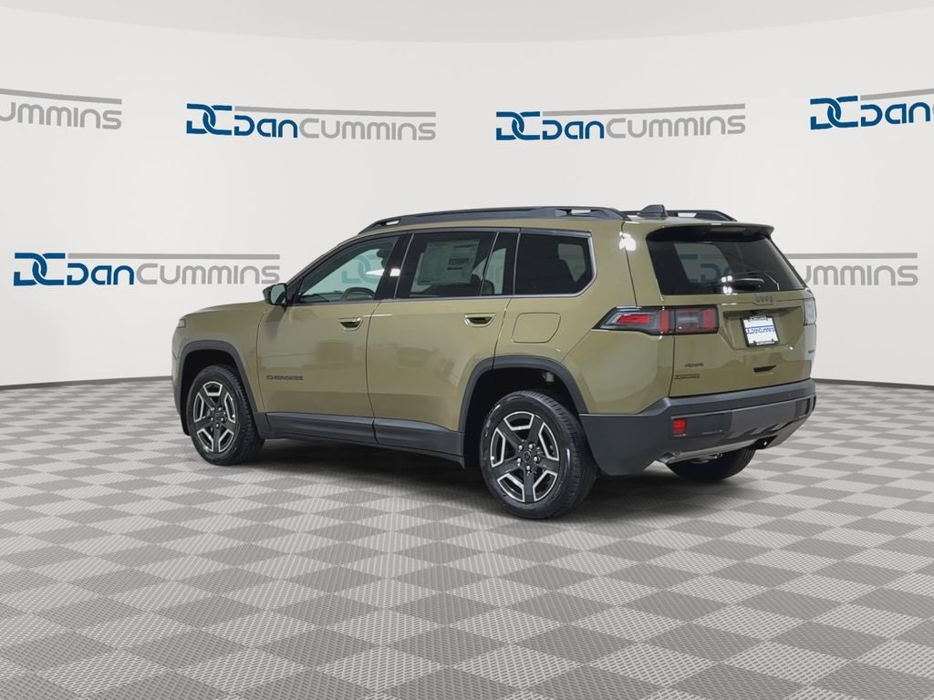 2026 Jeep Cherokee Laredo