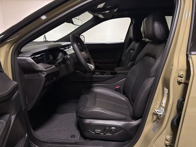 2026 Jeep Cherokee Overland