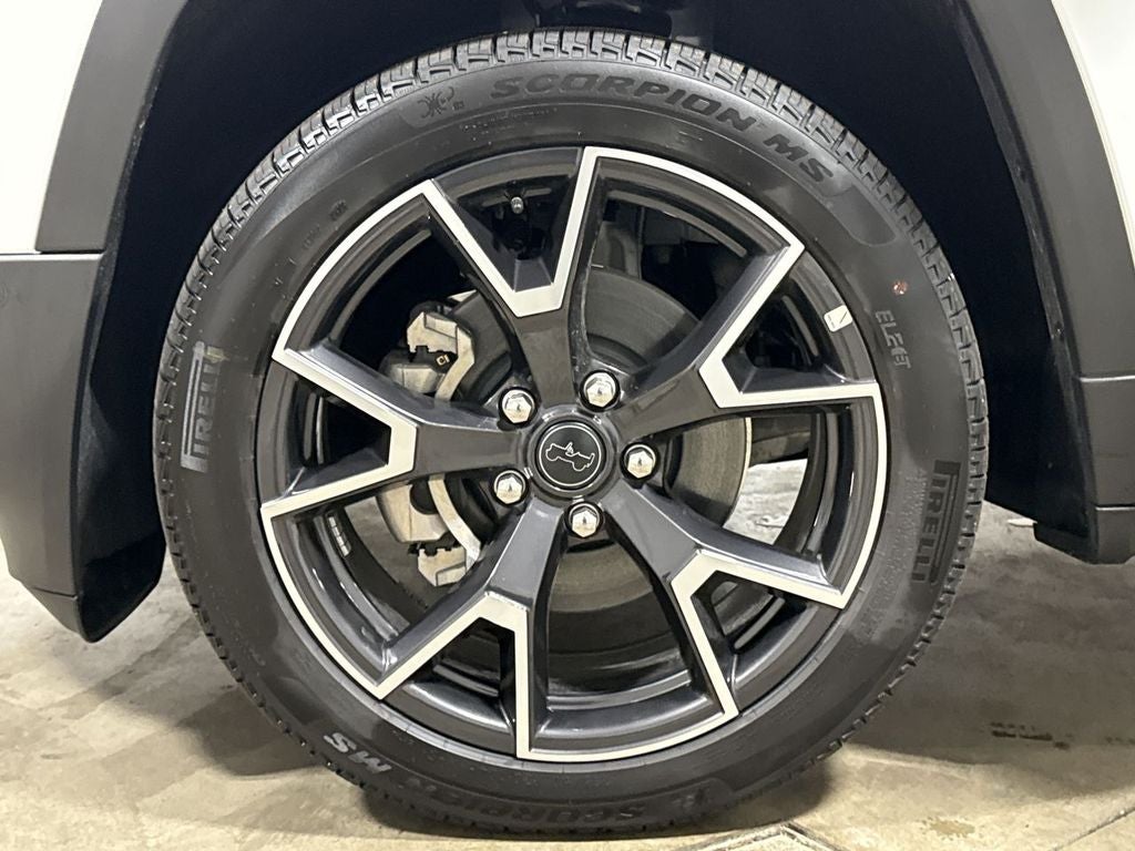 2026 Jeep Cherokee Overland