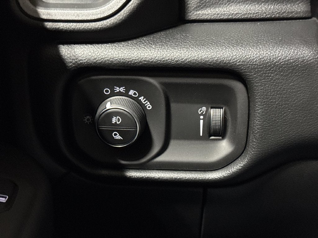 2027 RAM 2500 Tradesman