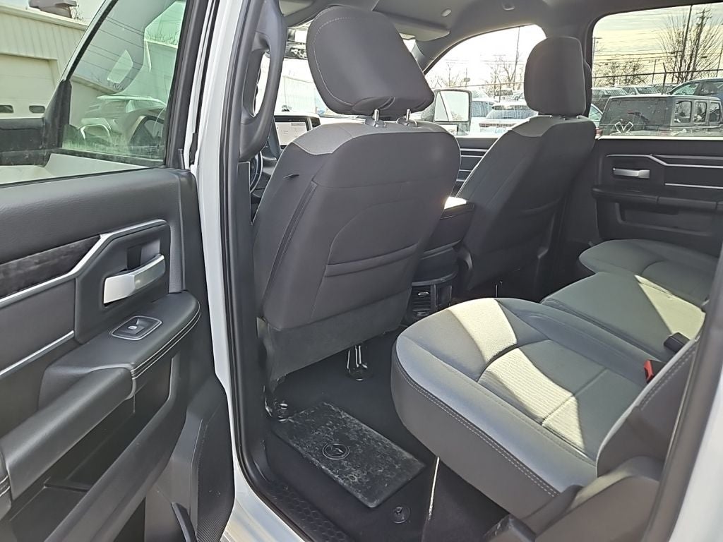 2024 RAM 3500 Big Horn