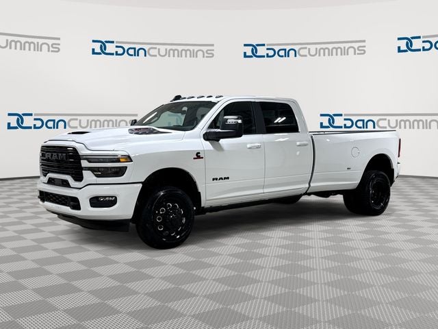 2026 RAM 3500 Laramie 4X4 Crew Cab LWB's photo