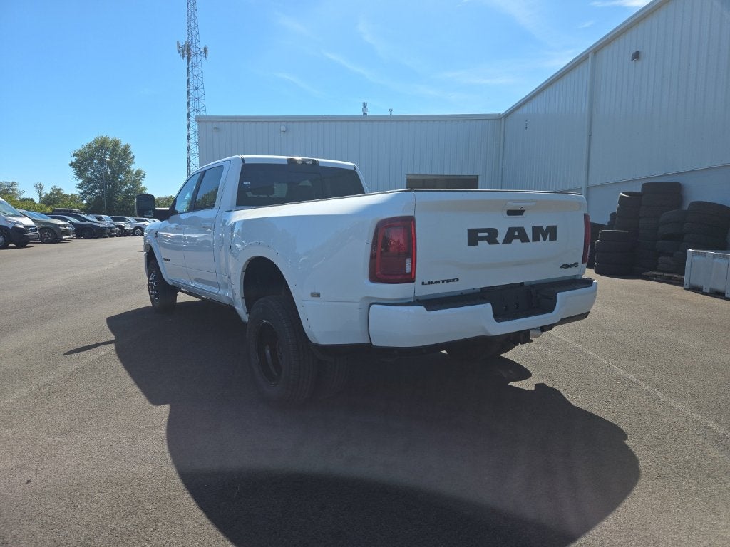 2027 RAM 3500 Limited