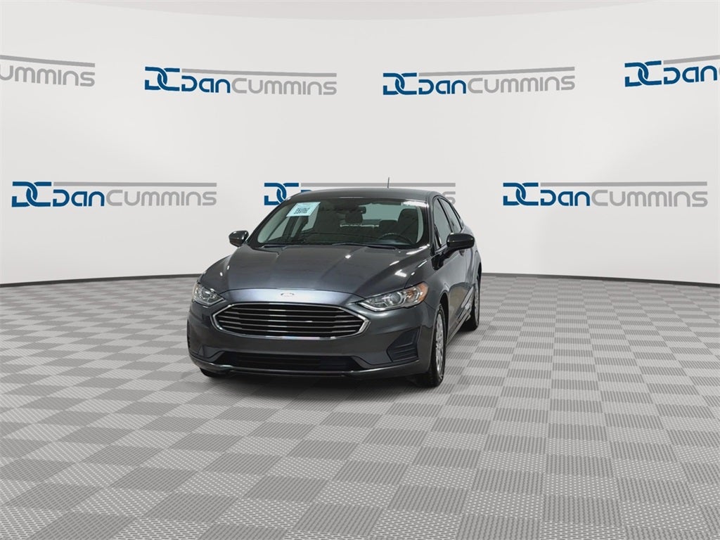 2019 Ford Fusion S