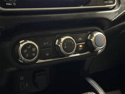 2022 Nissan Versa 1.6 S