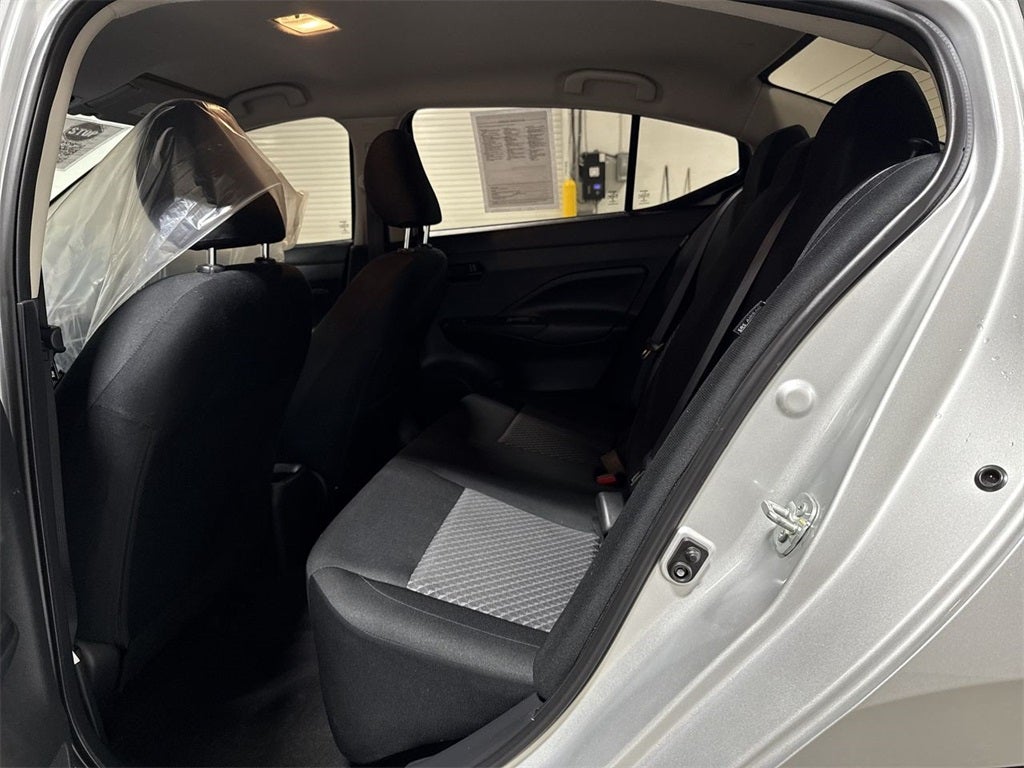 2022 Nissan Versa 1.6 S