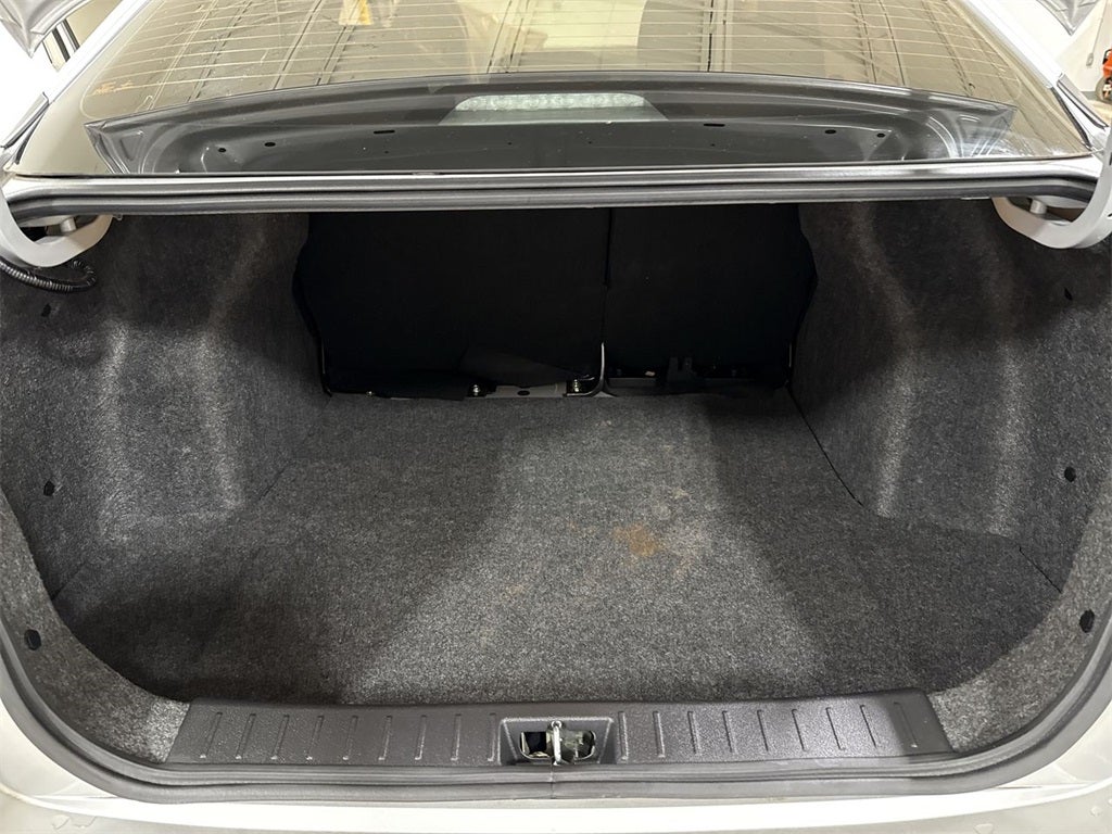 2022 Nissan Versa 1.6 S