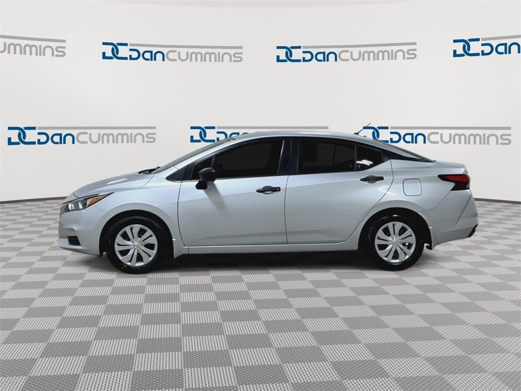 2022 Nissan Versa 1.6 S