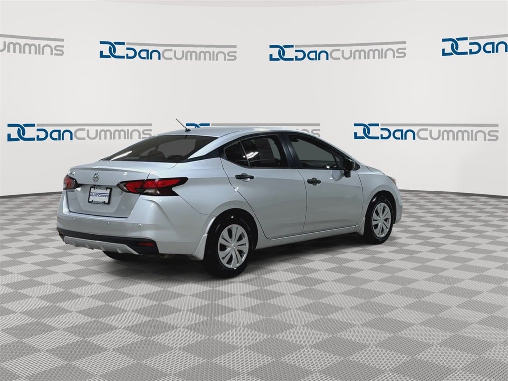 2022 Nissan Versa 1.6 S