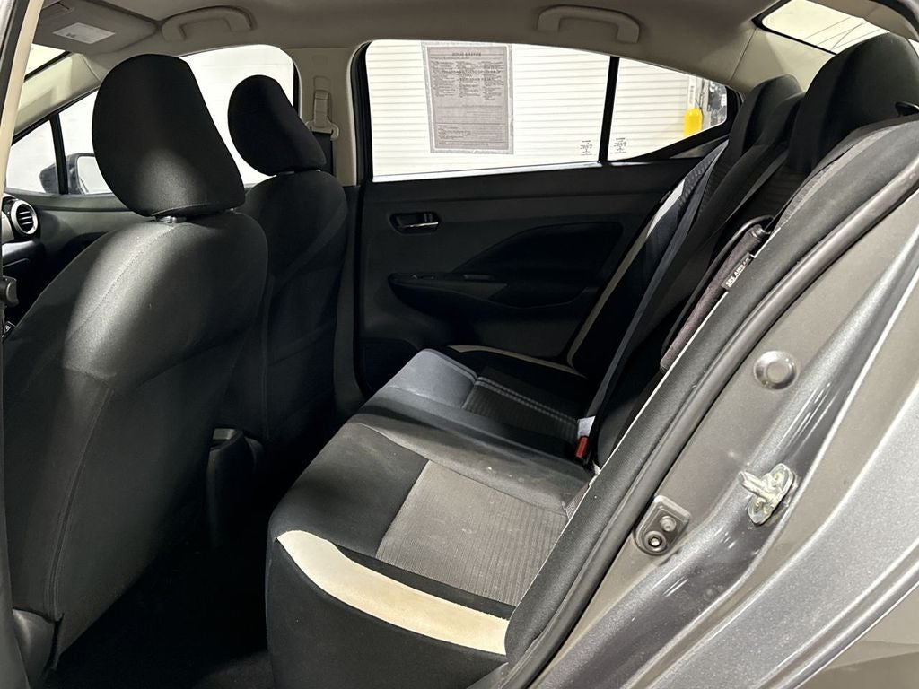 2021 Nissan Versa 1.6 SV