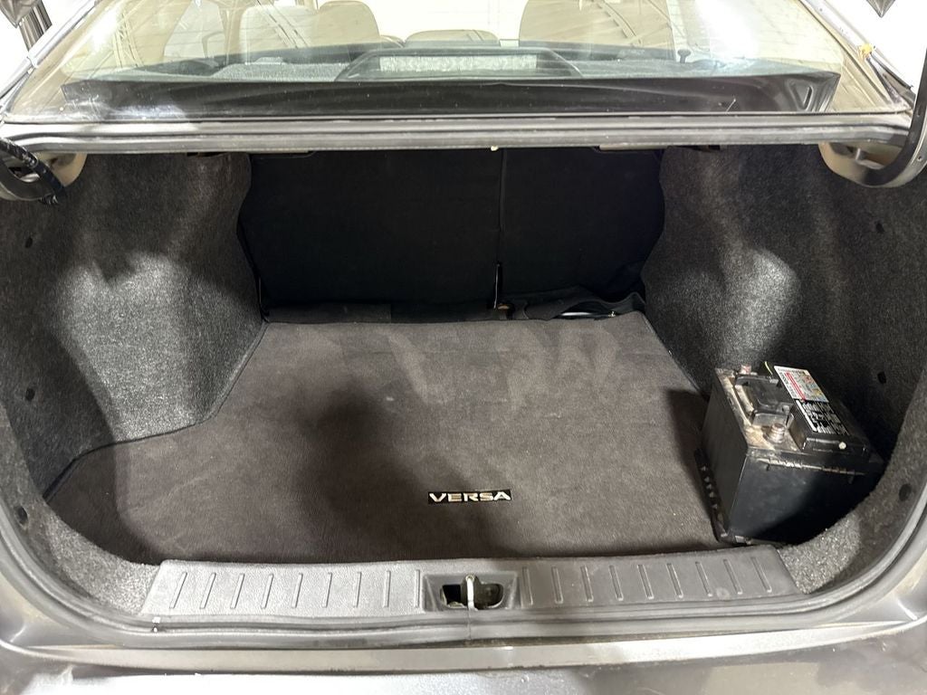 2021 Nissan Versa 1.6 SV