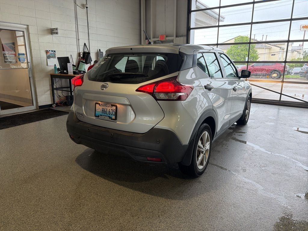 2020 Nissan Kicks S