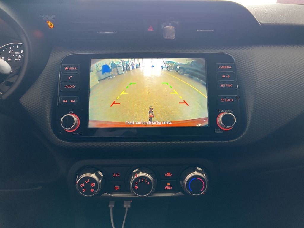 2023 Nissan Kicks SV