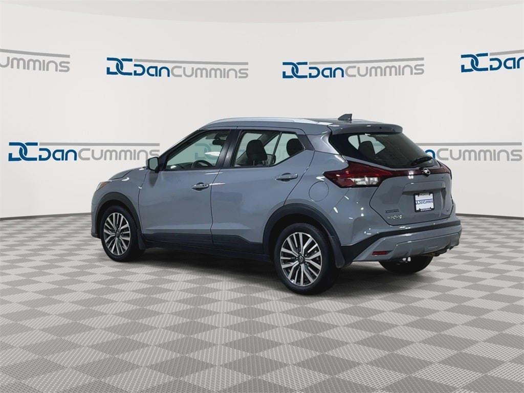 2023 Nissan Kicks SV