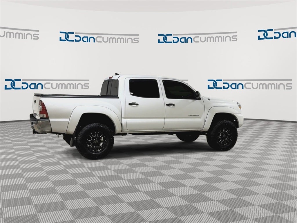 2015 Toyota Tacoma Base