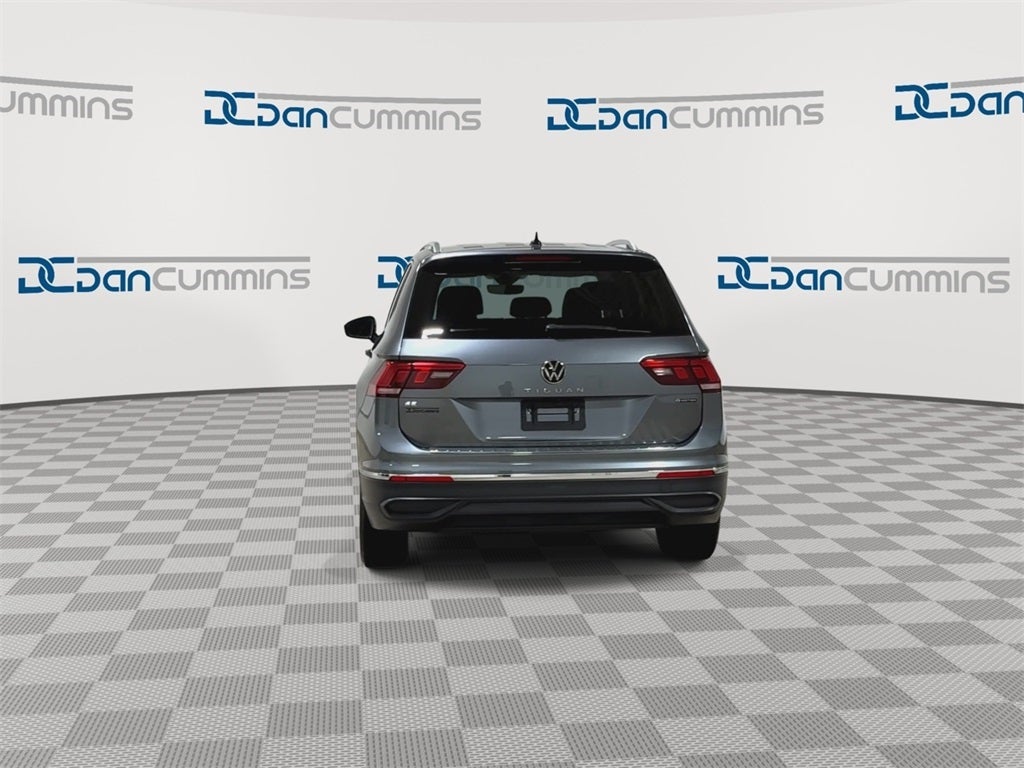 2023 Volkswagen Tiguan 2.0T SE