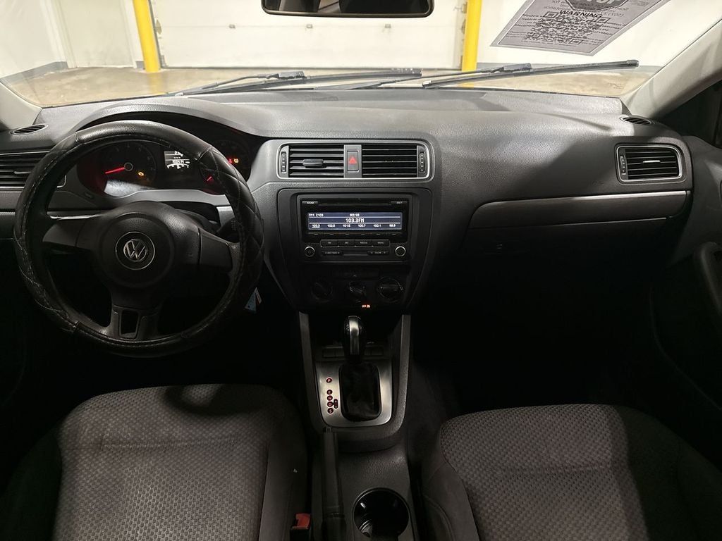 2012 Volkswagen Jetta 2.0L Base