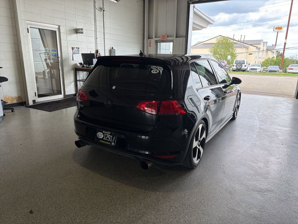 2017 Volkswagen Golf GTI S