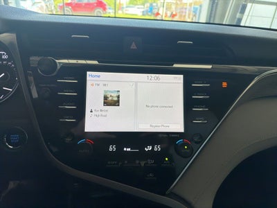 2018 Toyota Camry SE