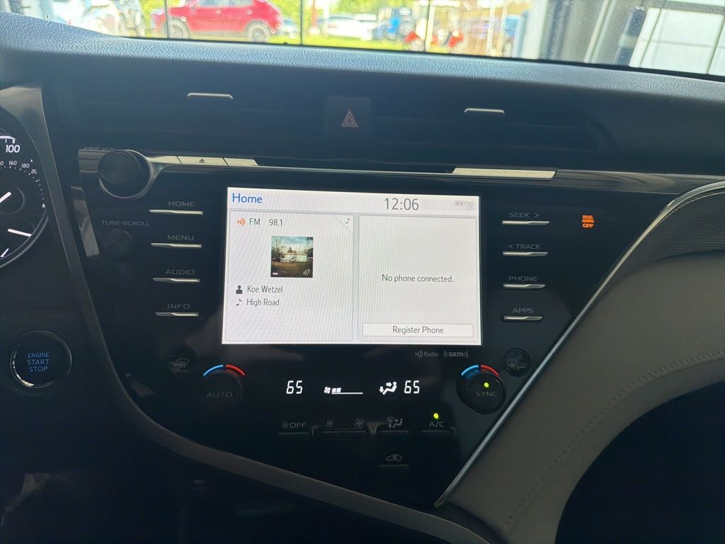 2018 Toyota Camry SE