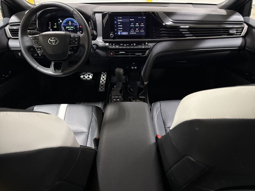 2025 Toyota Camry Base