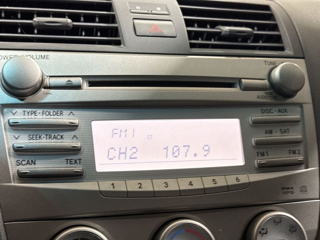 2011 Toyota Camry LE