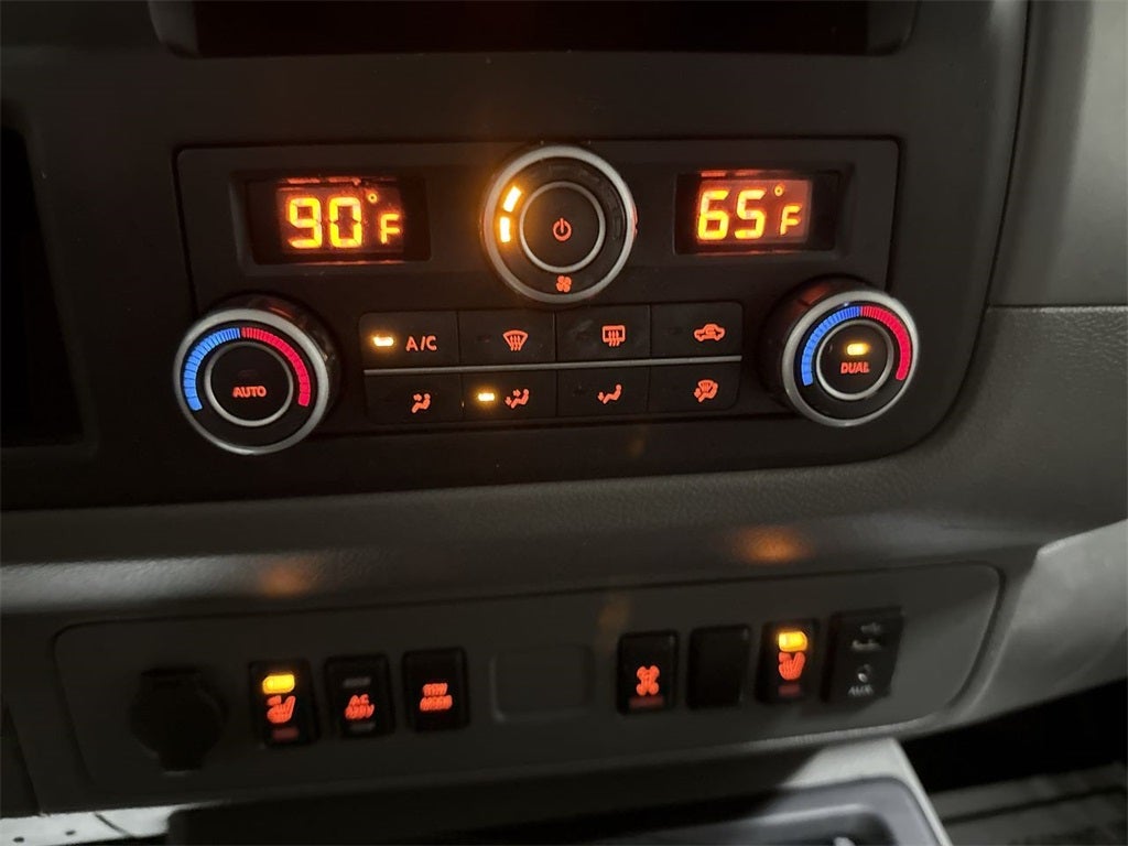 2017 Nissan NV Passenger SL