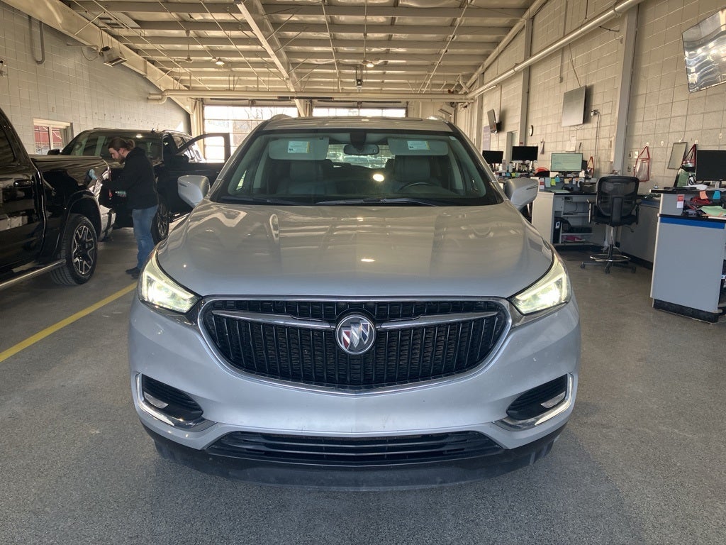 2020 Buick Enclave Essence