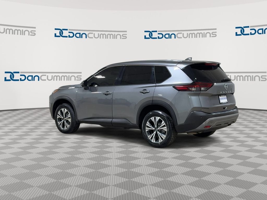 2021 Nissan Rogue SV