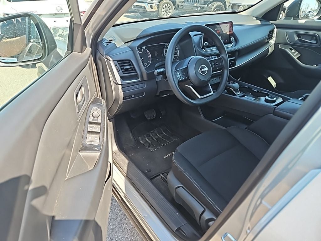 2024 Nissan Rogue S