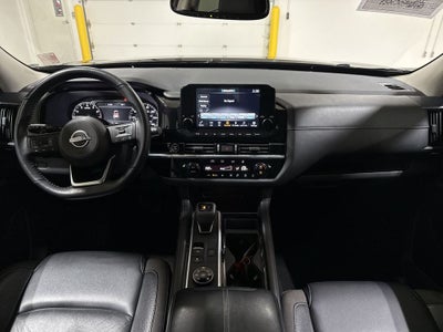 2022 Nissan Pathfinder SL