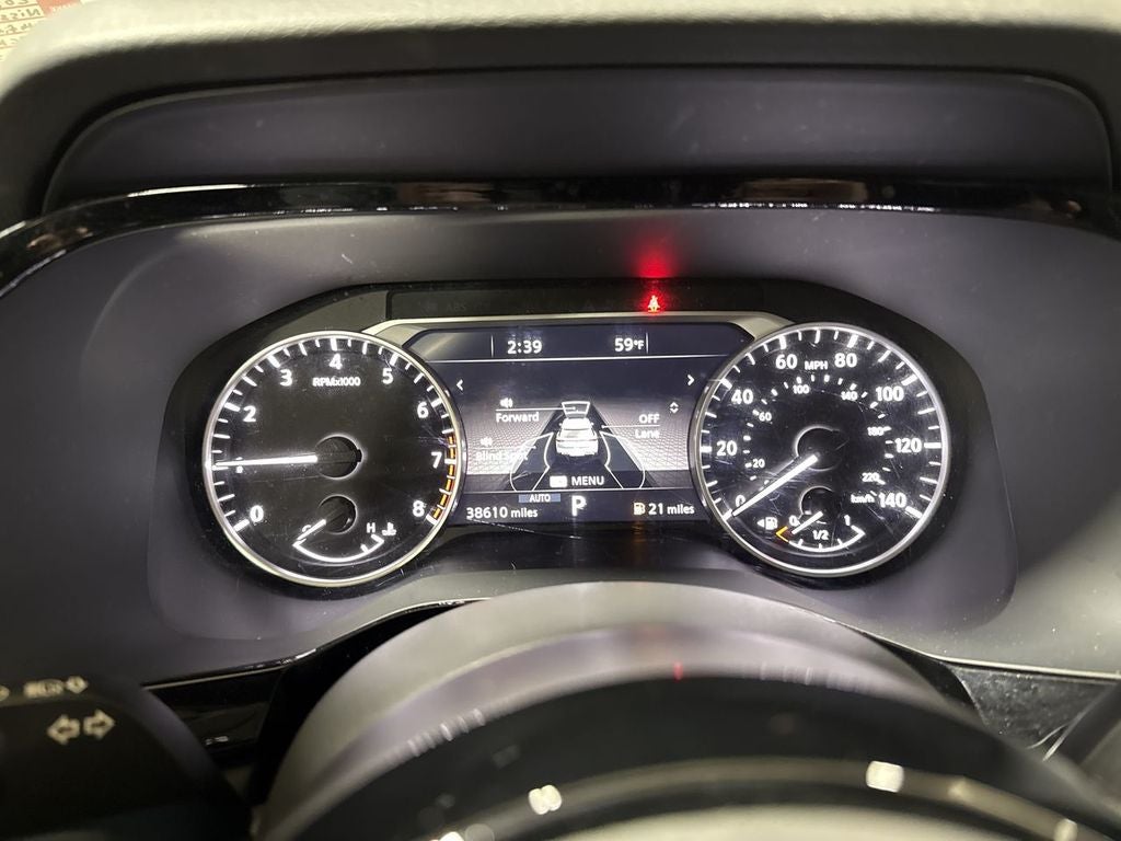 2022 Nissan Pathfinder SL