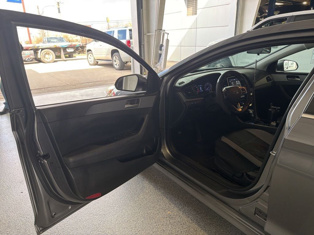 2019 Hyundai Sonata SE