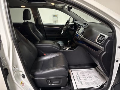 2019 Toyota Highlander Base