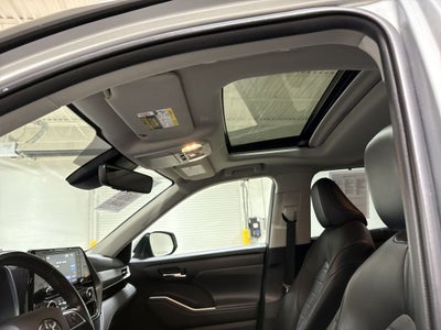 2020 Toyota Highlander Hybrid XLE