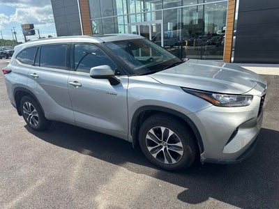 2020 Toyota Highlander Hybrid XLE
