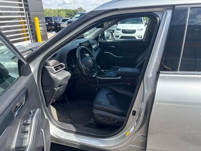 2020 Toyota Highlander Hybrid XLE