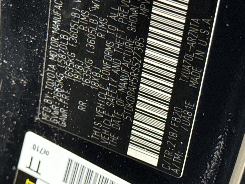 2024 Toyota Highlander LE