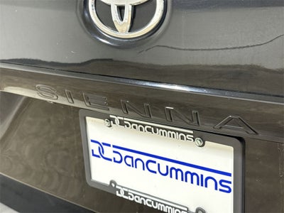 2015 Toyota Sienna L